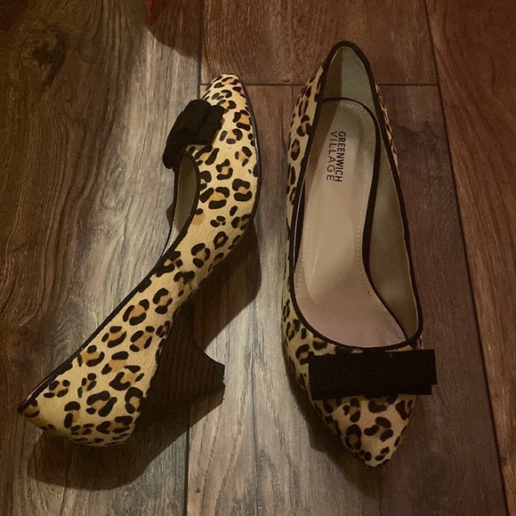 Leopard/Cheetah Print Heels - Picture 3 of 7